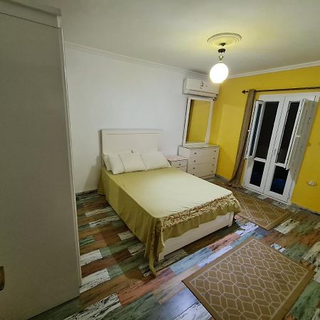 Sunny Modern Apartment With Good Internet, Near From City Center Of Alexandria Eksteriør bilde